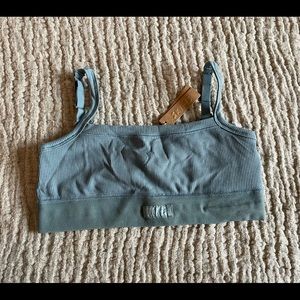 BNWT SKIMS bralette size Small